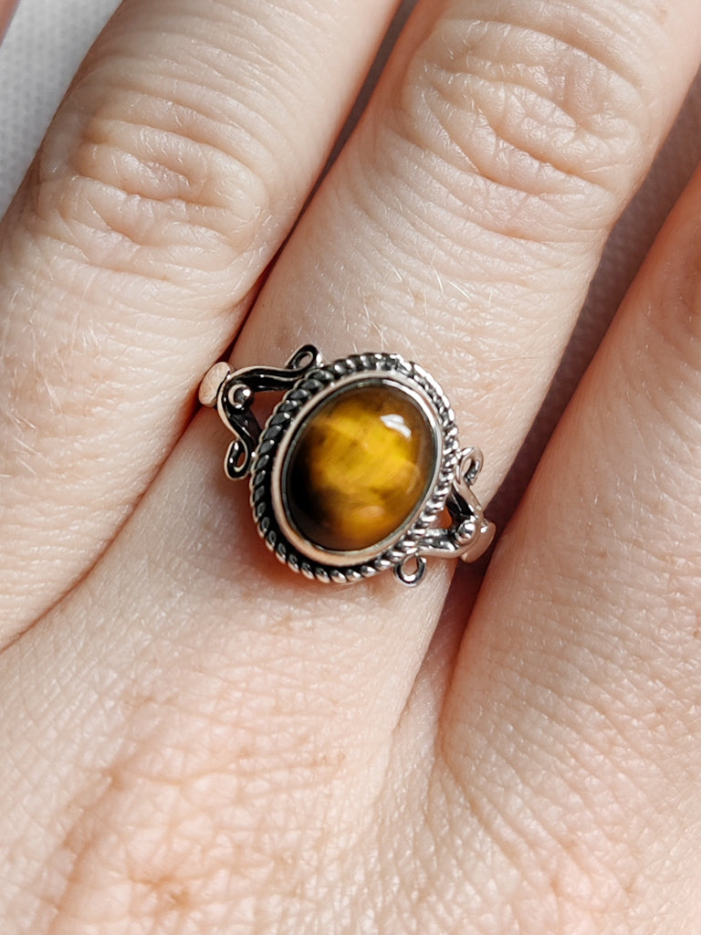 Large Oval Stone Boho Traditional Ring – TheThirdEyeNZ