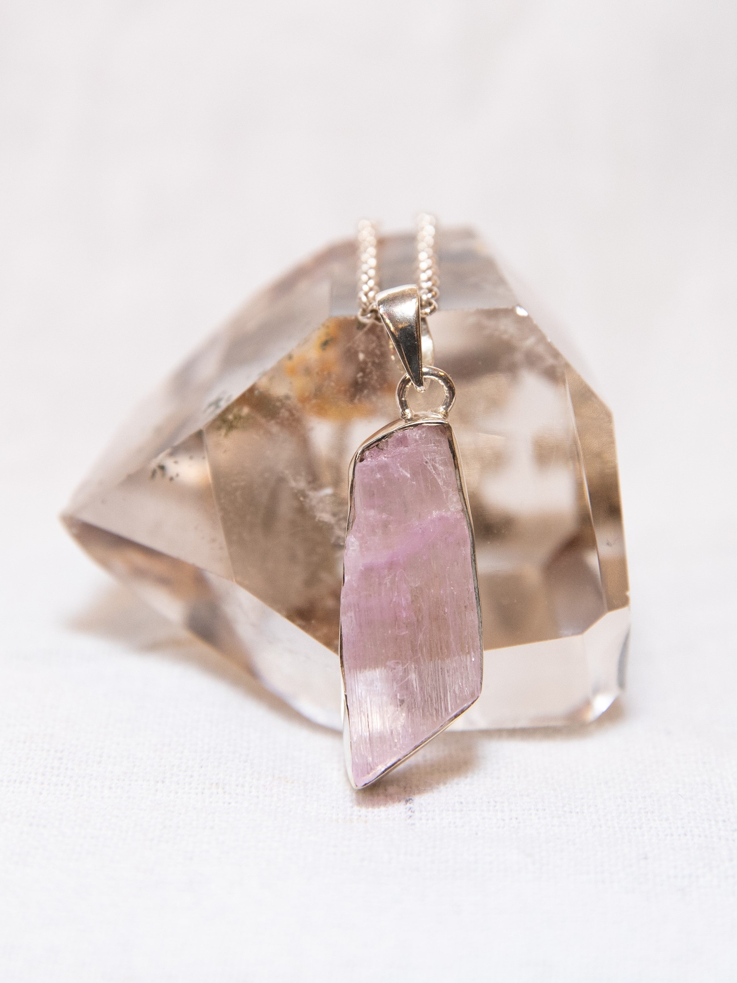 Kunzite jewellery sales